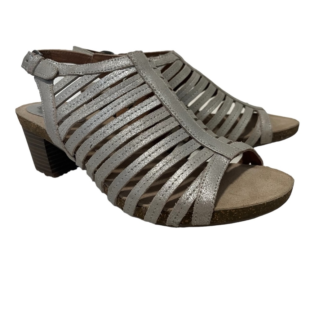 Josef Seibel size 8.5/9 women’s silver and tan heeled sandals